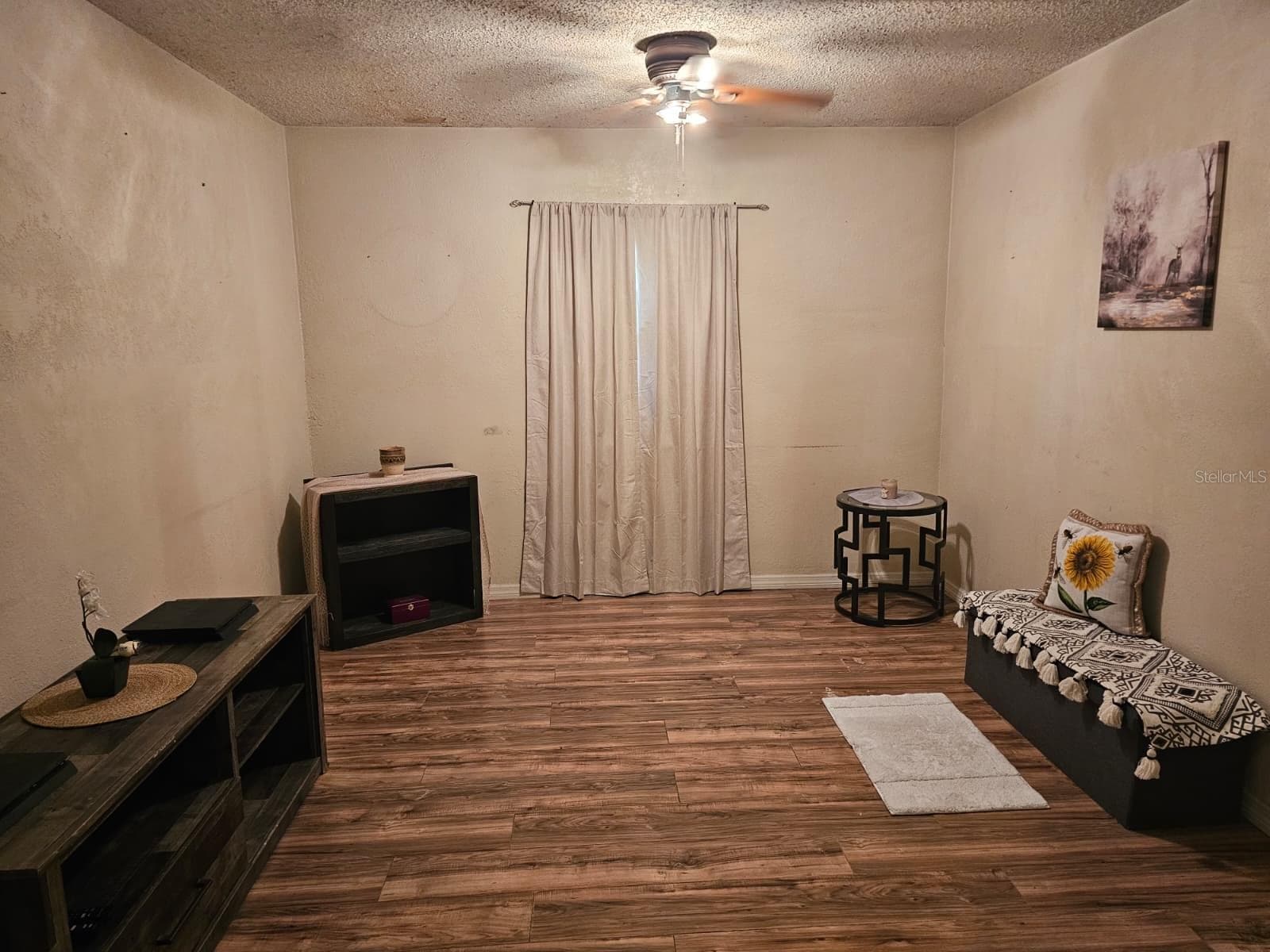 Family room, craft room, office or 3rd bedroom - 5203 SE 114TH ST, BELLEVIEW