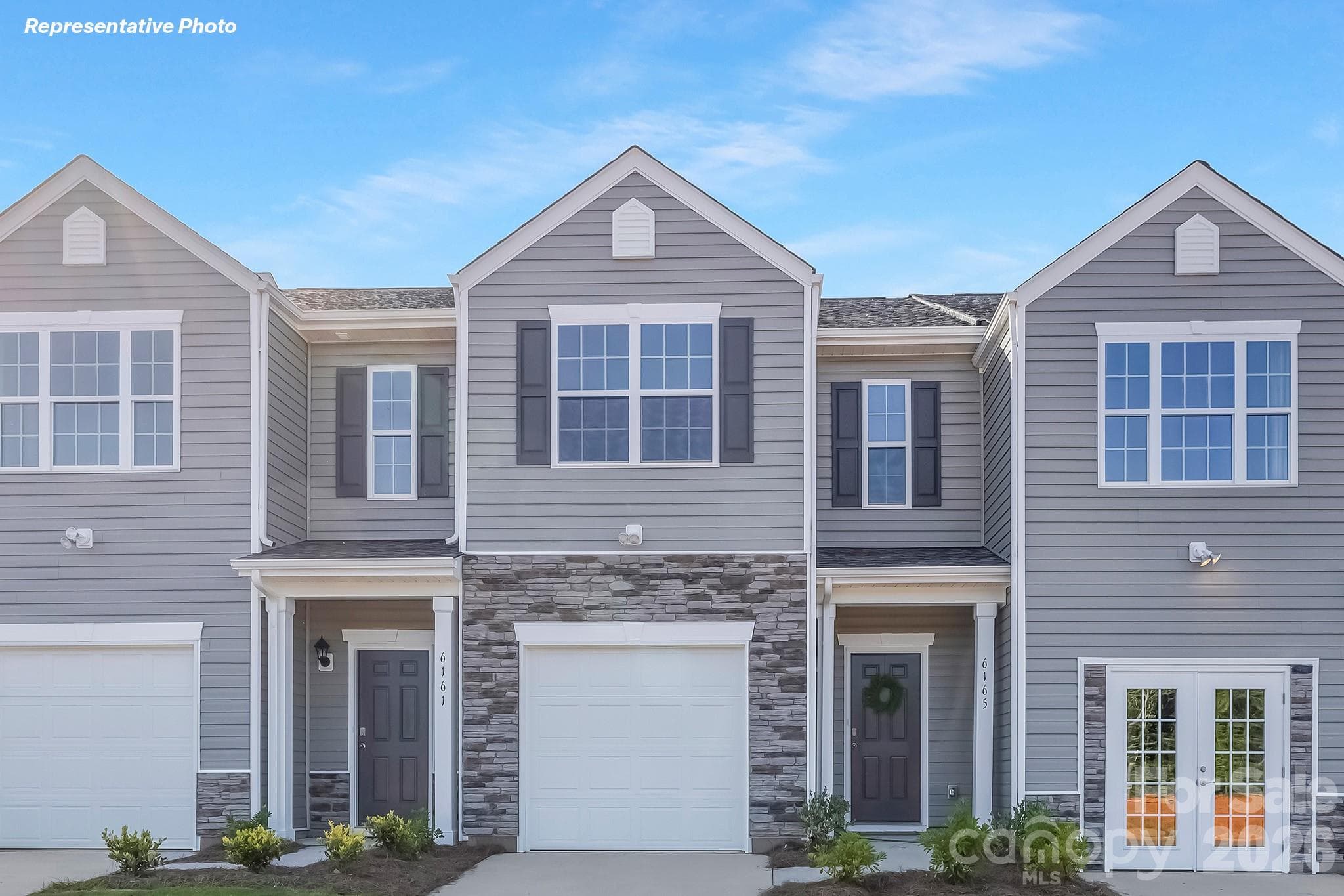 Townhouse at Lincolnton, photo 2 of 31