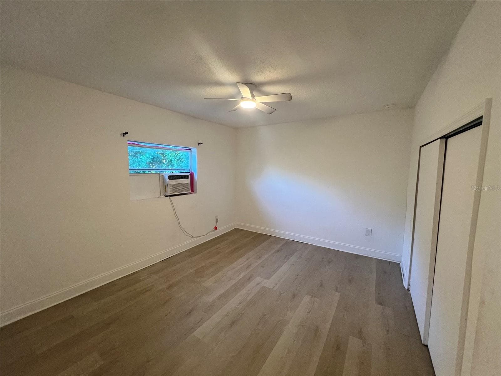 Single Family Residence at 23476 HARPER AVE, PORT CHARLOTTE, photo 2 of 17