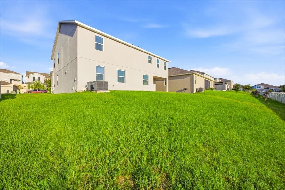 Single Family Residence at 585 STERLING RESERVE WAY, MINNEOLA, photo 38 of 47