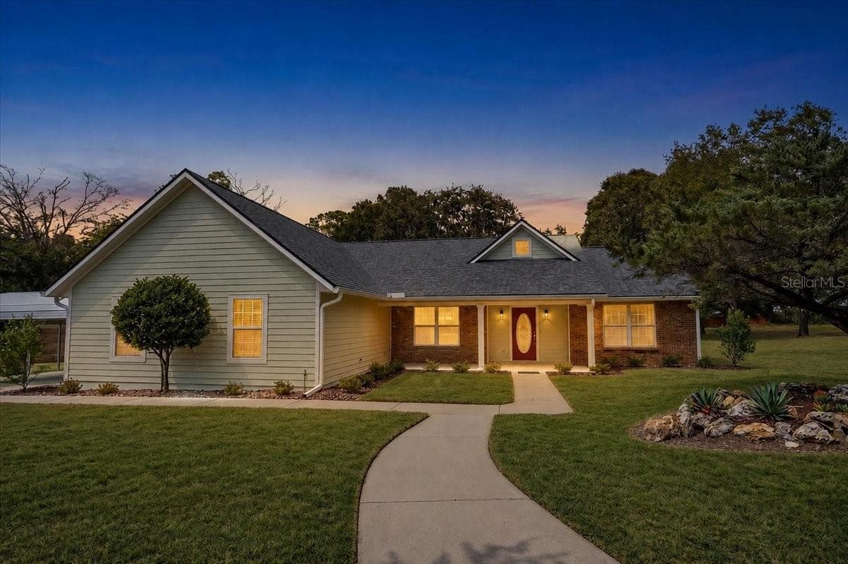 Single Family Residence at 5340 NE COUNTY ROAD 340, HIGH SPRINGS, photo 2 of 52