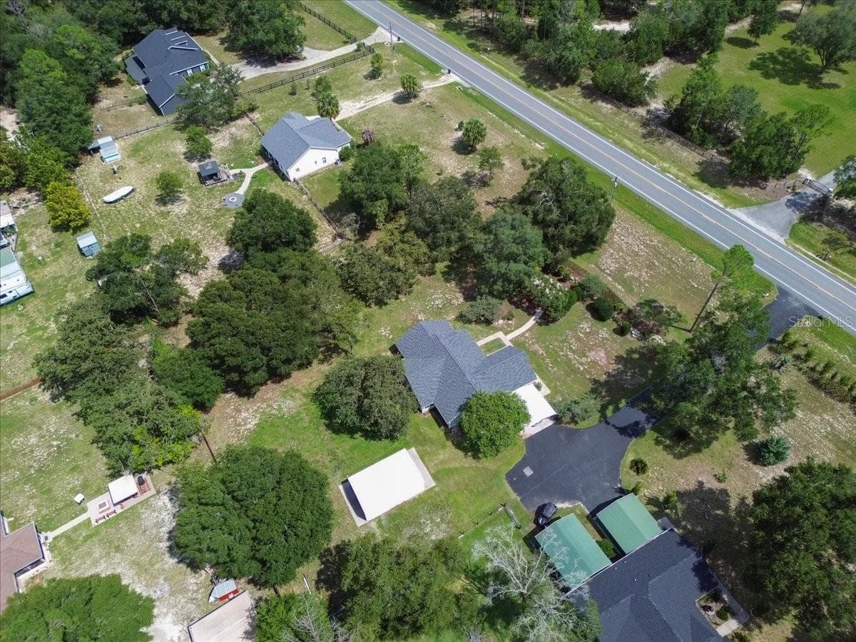 Single Family Residence at 5340 NE COUNTY ROAD 340, HIGH SPRINGS, photo 11 of 52
