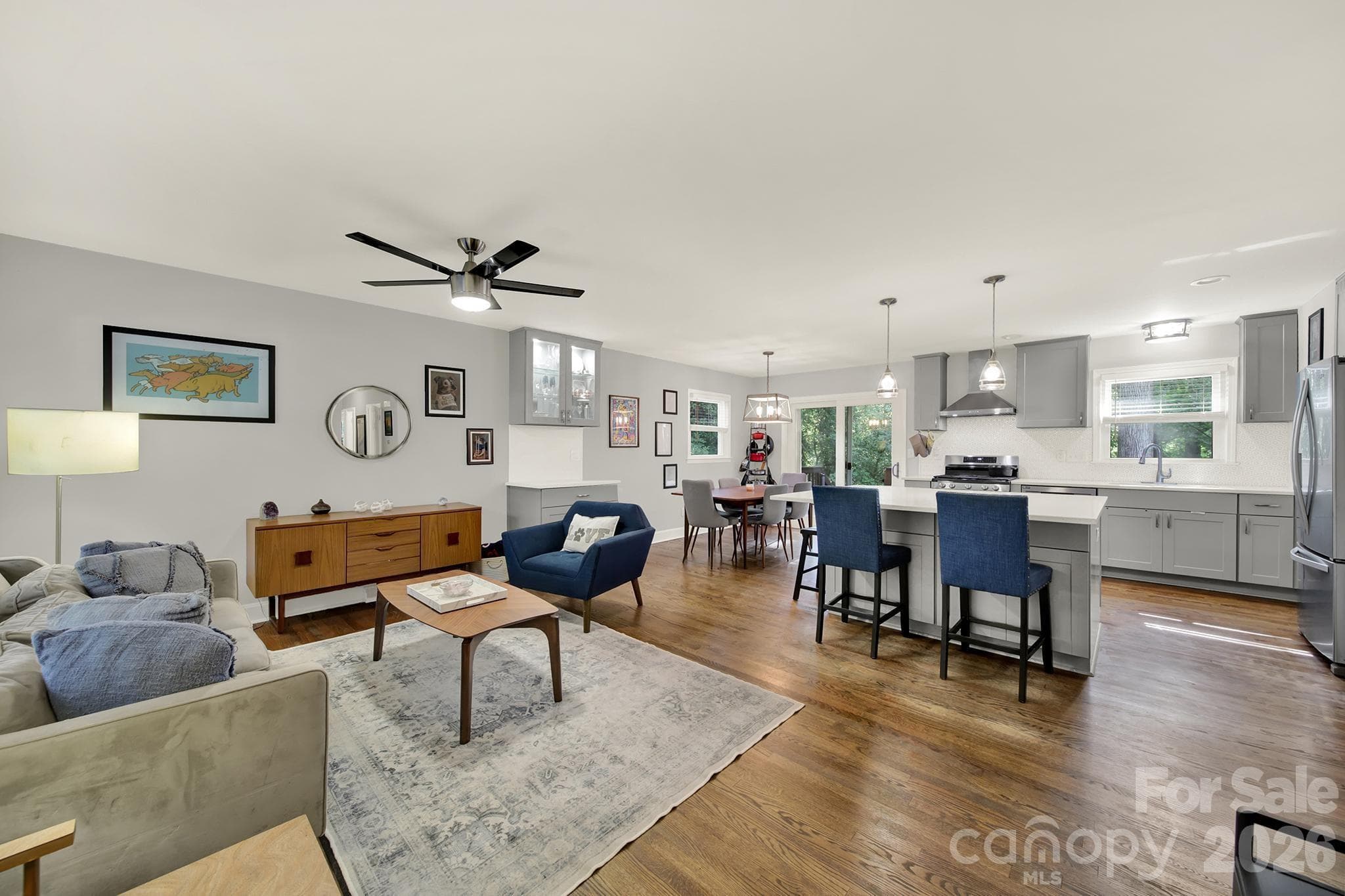 Single Family Residence at 7439 Watercrest Road, Charlotte, photo 5 of 32