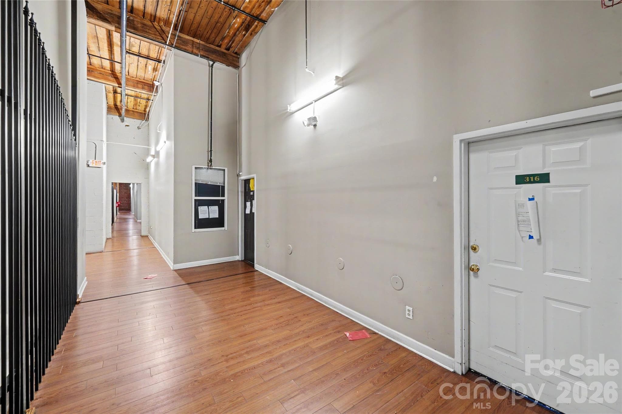 Condominium at 201 S Hoskins Road, Charlotte, photo 6 of 21