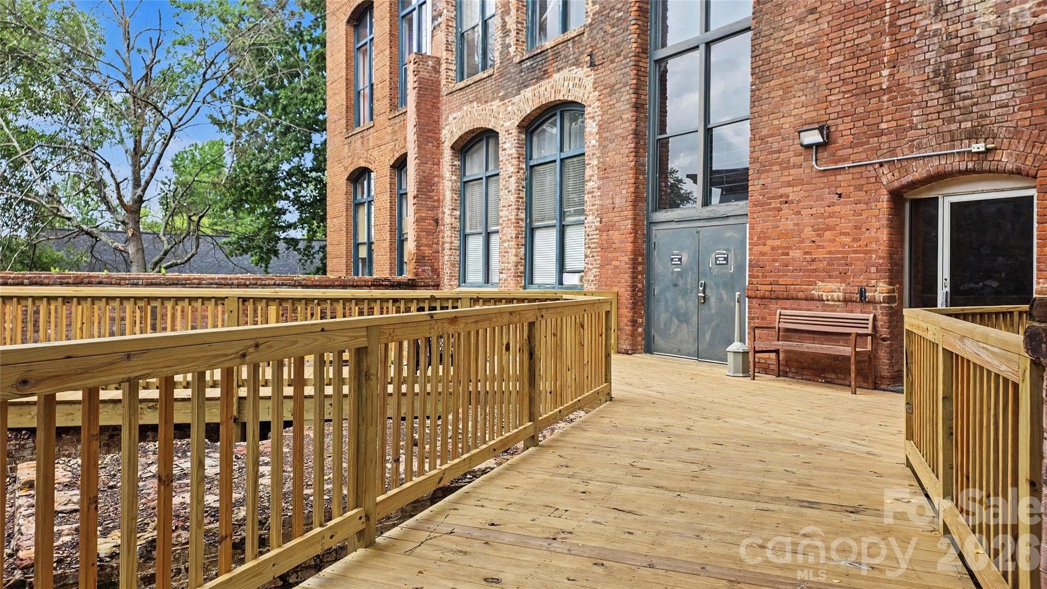 Condominium at 201 S Hoskins Road, Charlotte, photo 18 of 21