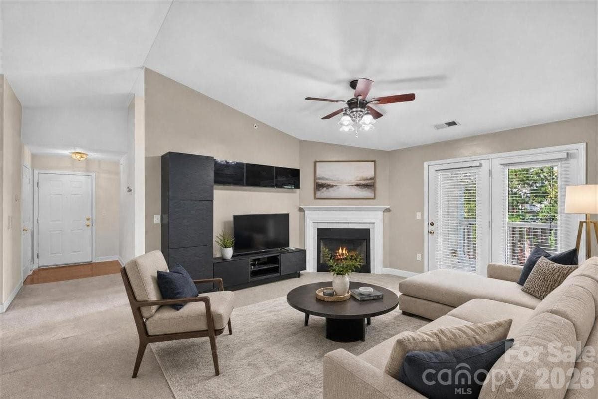 Digitally staged - 11232 Hyde Pointe Court, Charlotte