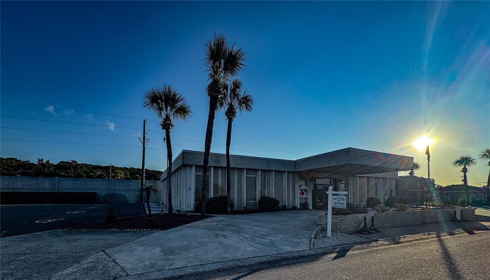Community Center - 1021 HILLTOP RD, TAVARES