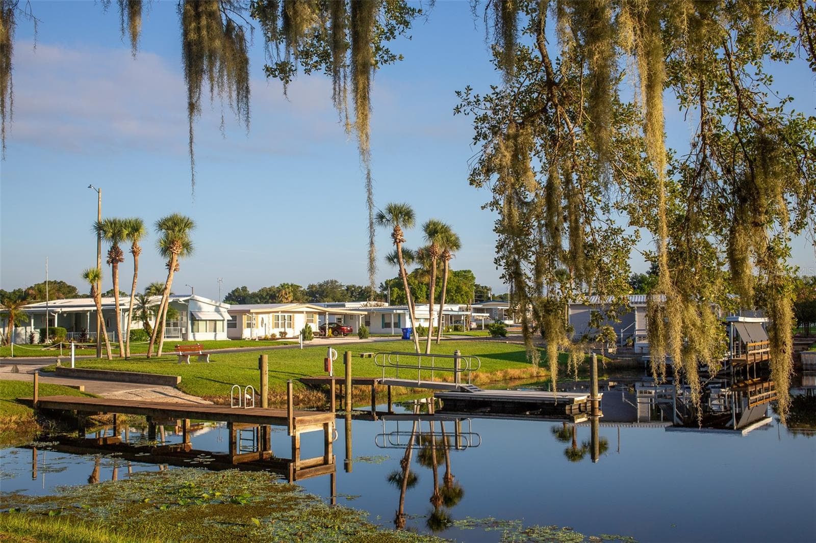 Community Boat Ramp - 1021 HILLTOP RD, TAVARES
