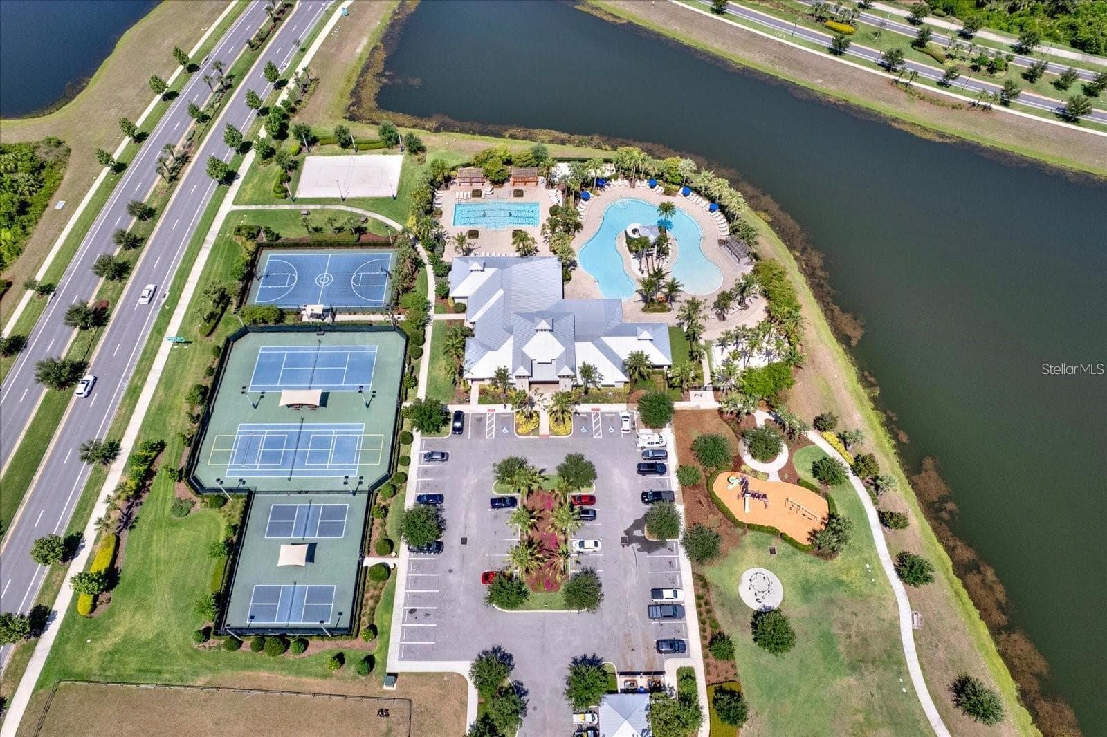 Villa at 6352 MOORING LINE CIR, APOLLO BEACH, photo 47 of 50