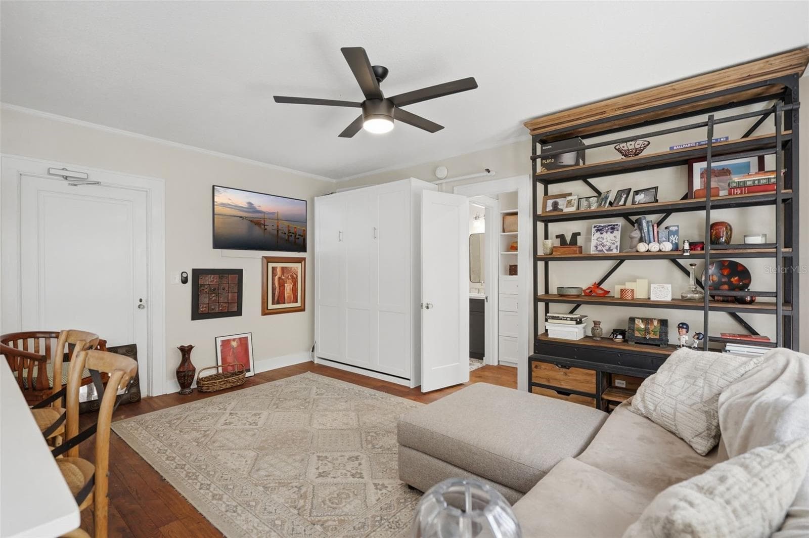 Condominium at 130 4TH AVE N #504, ST PETERSBURG, photo 8 of 45
