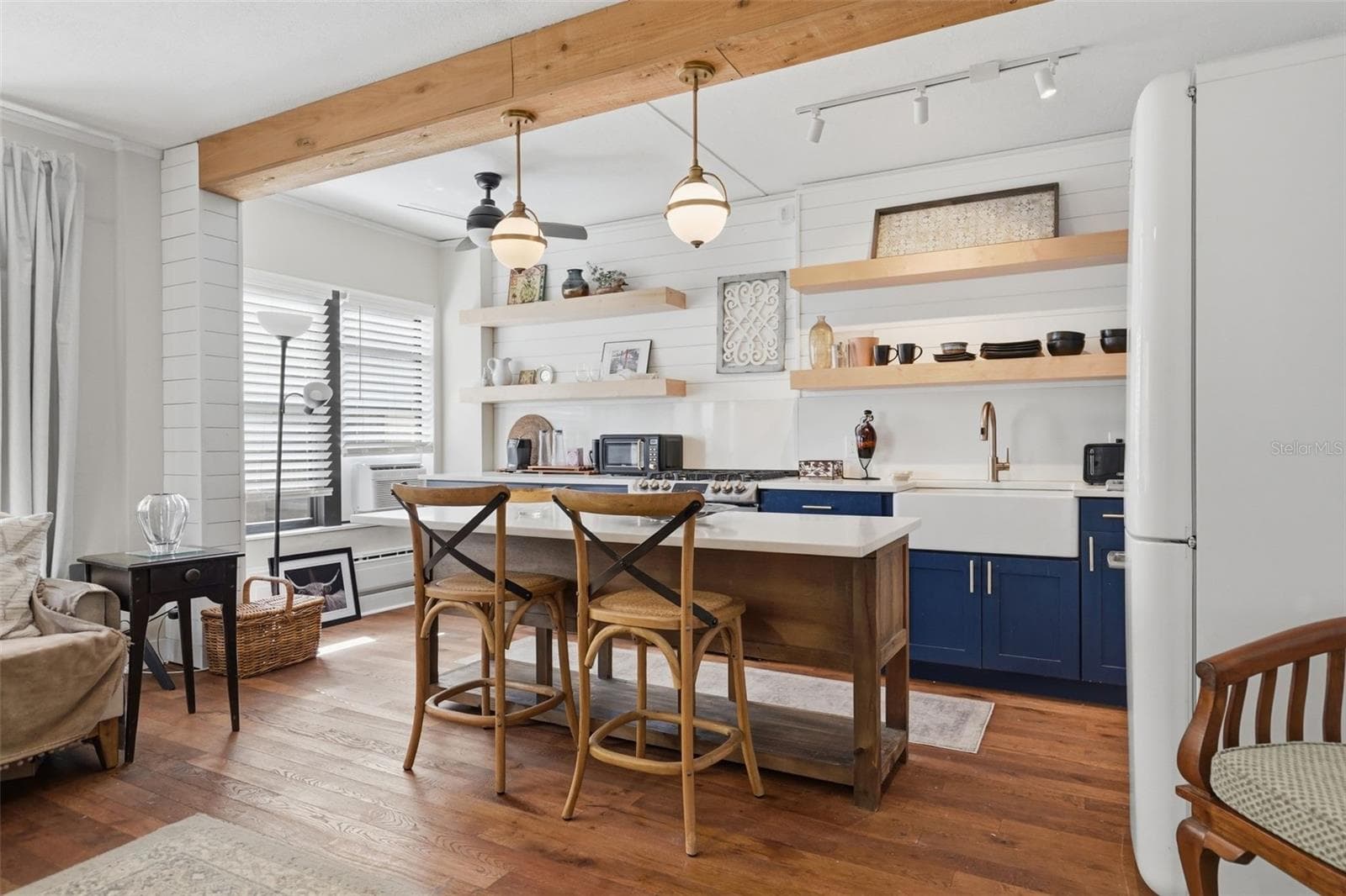 Condominium at 130 4TH AVE N #504, ST PETERSBURG, photo 11 of 45