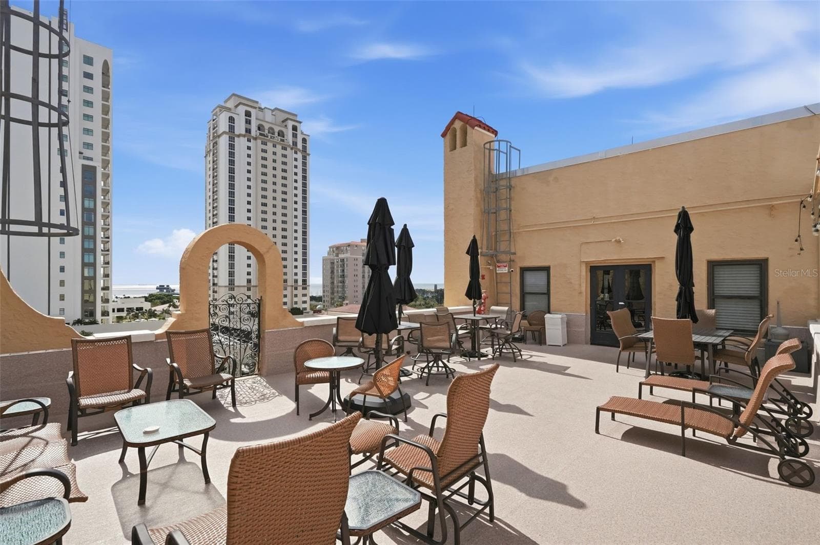 Condominium at 130 4TH AVE N #504, ST PETERSBURG, photo 19 of 45