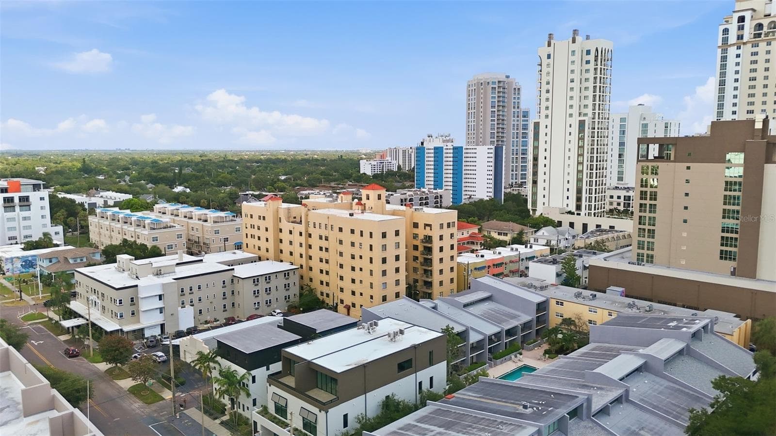 Condominium at 130 4TH AVE N #504, ST PETERSBURG, photo 34 of 45