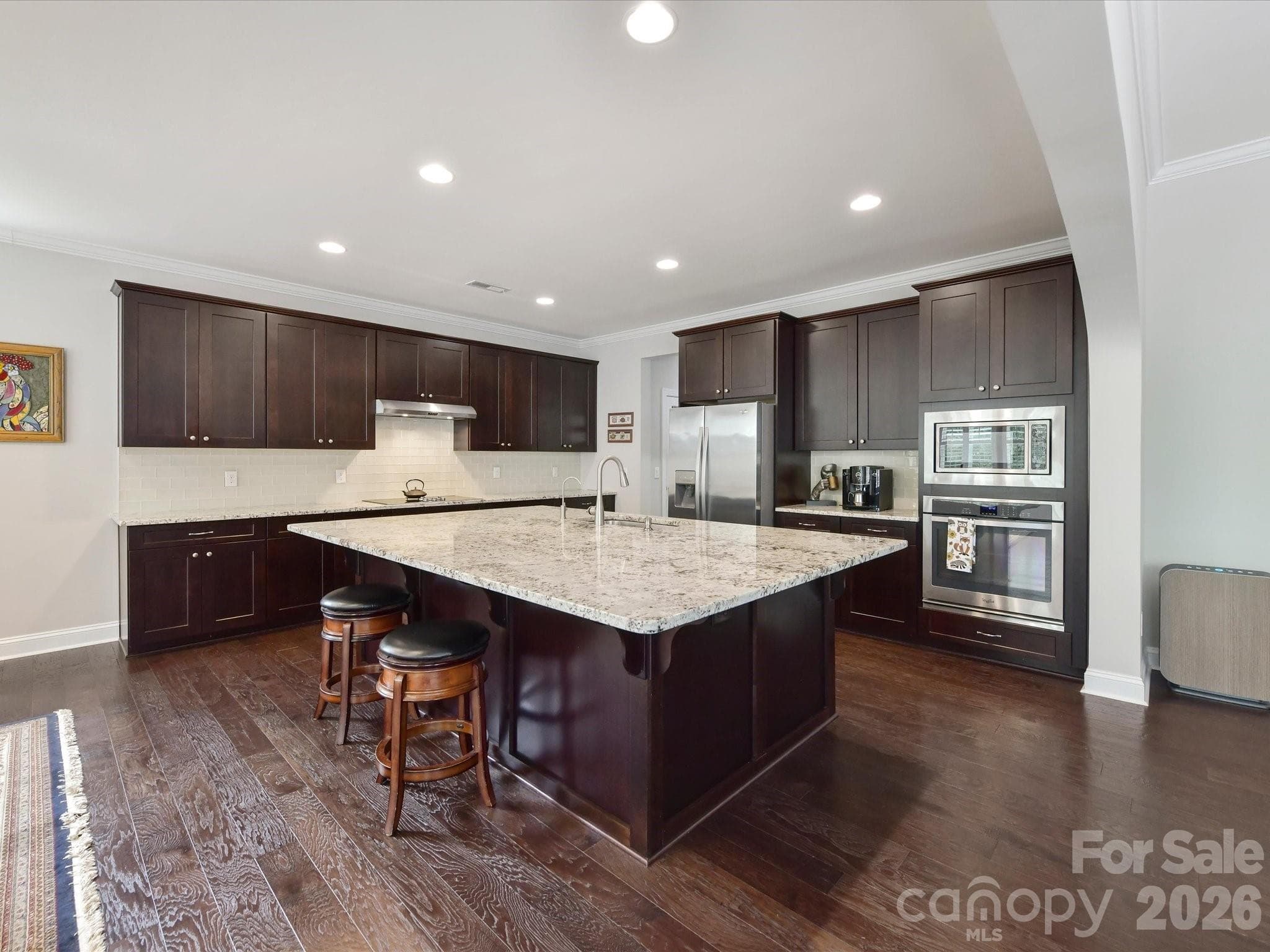 This island! Wow! It is grand! - 12323 Cherrybark Lane, Charlotte