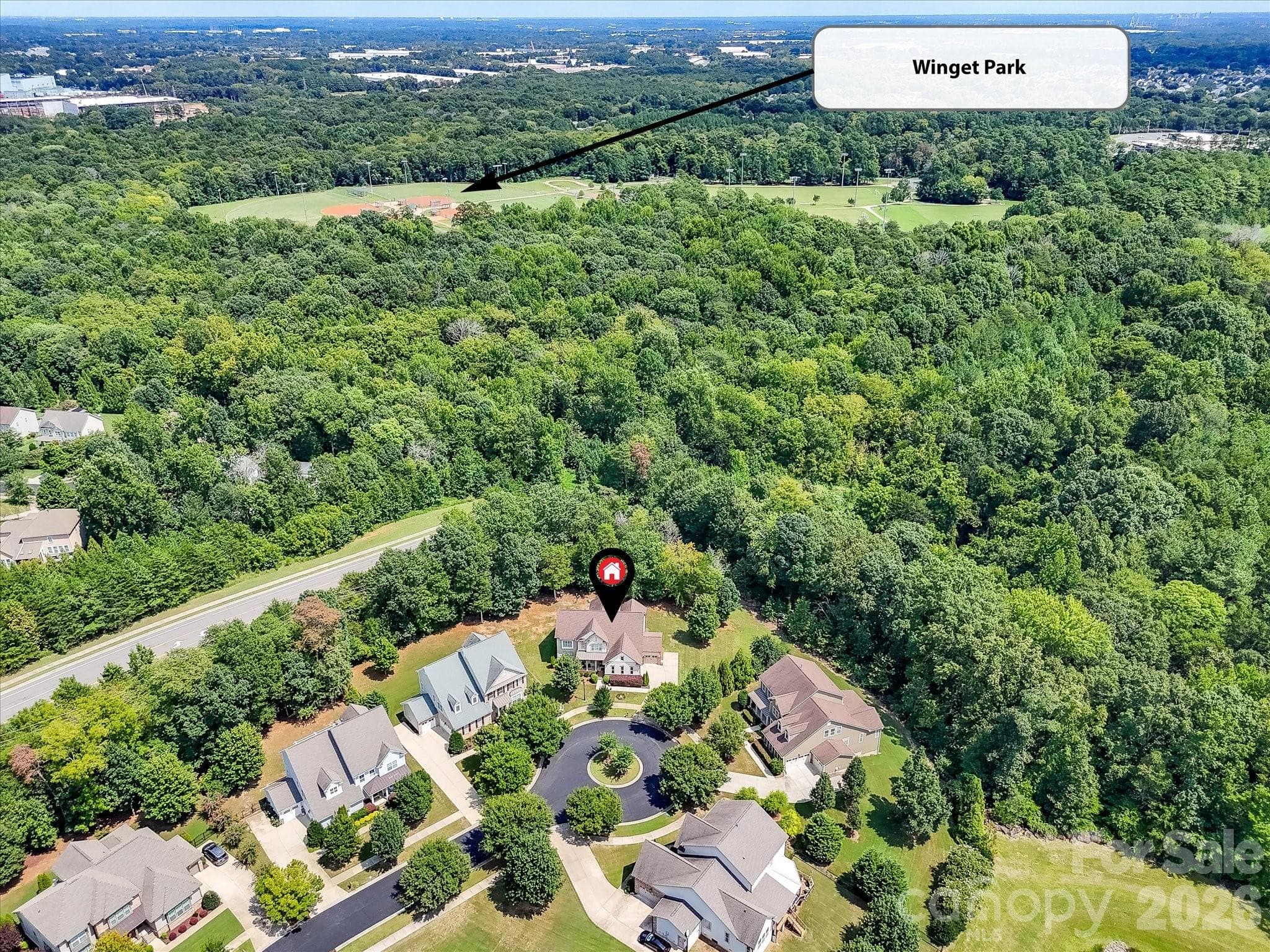 Single Family Residence at 12323 Cherrybark Lane, Charlotte, photo 41 of 48