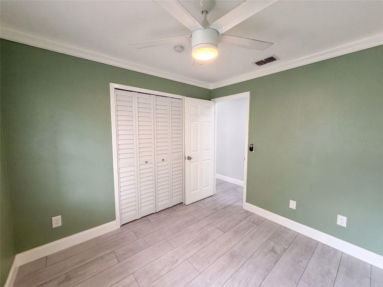 Single Family Residence at 976 LISKEARD AVE, ORANGE CITY, photo 10 of 16