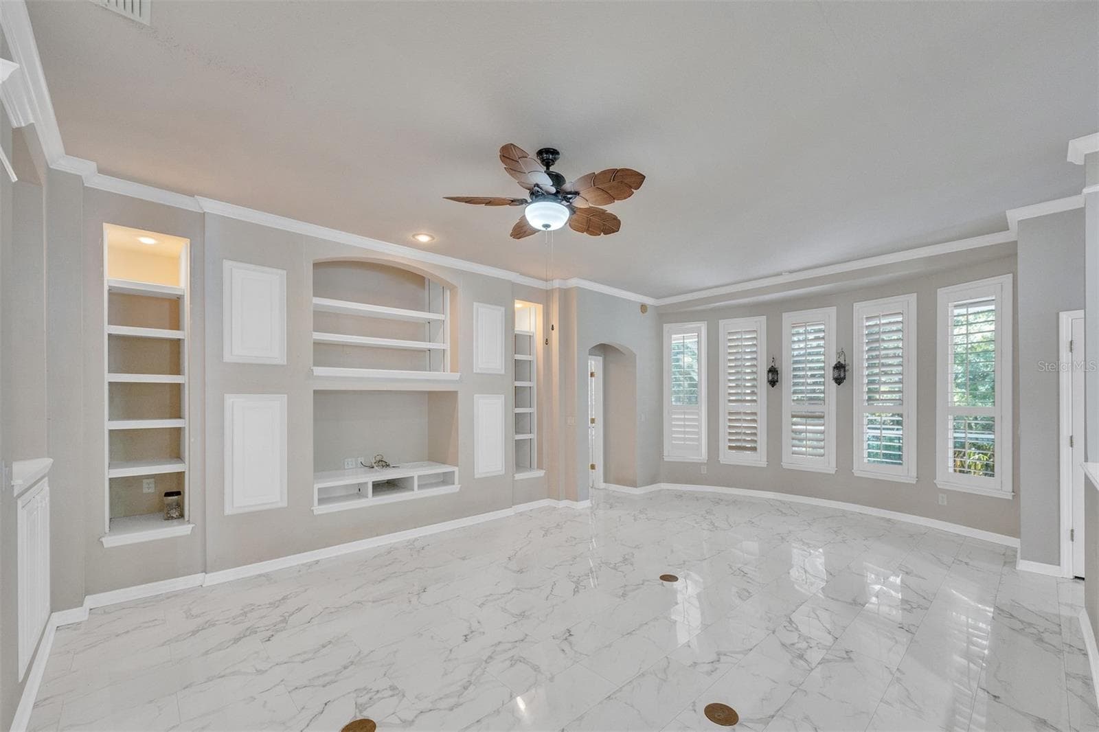 Single Family Residence at ARBOR GREENE PH 2 UNIT 3, TAMPA, photo 11 of 45