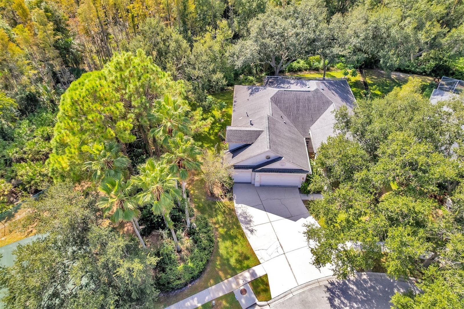 Single Family Residence at ARBOR GREENE PH 2 UNIT 3, TAMPA, photo 40 of 45