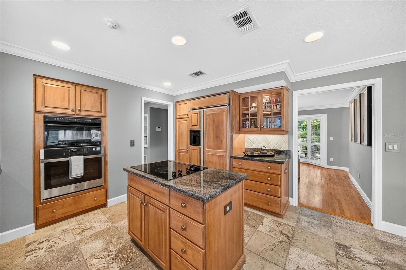Build in ovens - 2260 W CLASSIC COURT, LONGWOOD