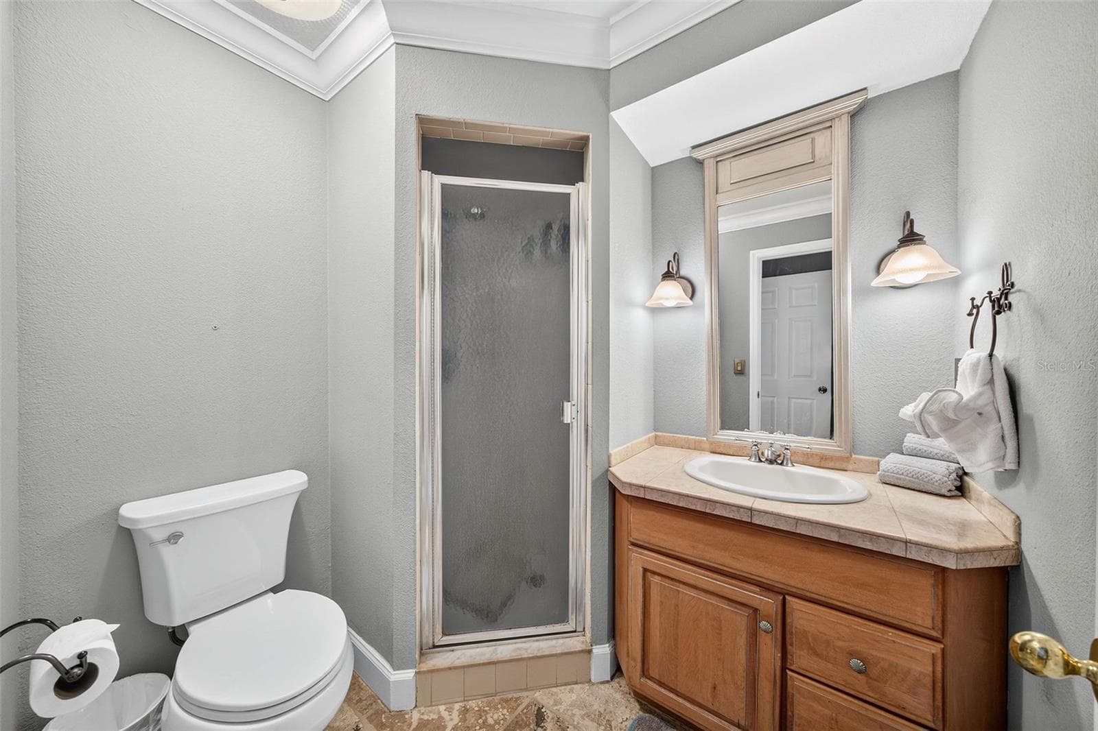 Downstairs full bath - 2260 W CLASSIC COURT, LONGWOOD
