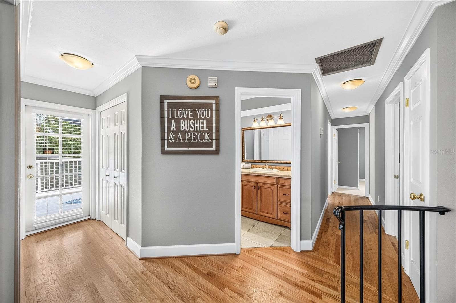 Upstairs landing - 2260 W CLASSIC COURT, LONGWOOD