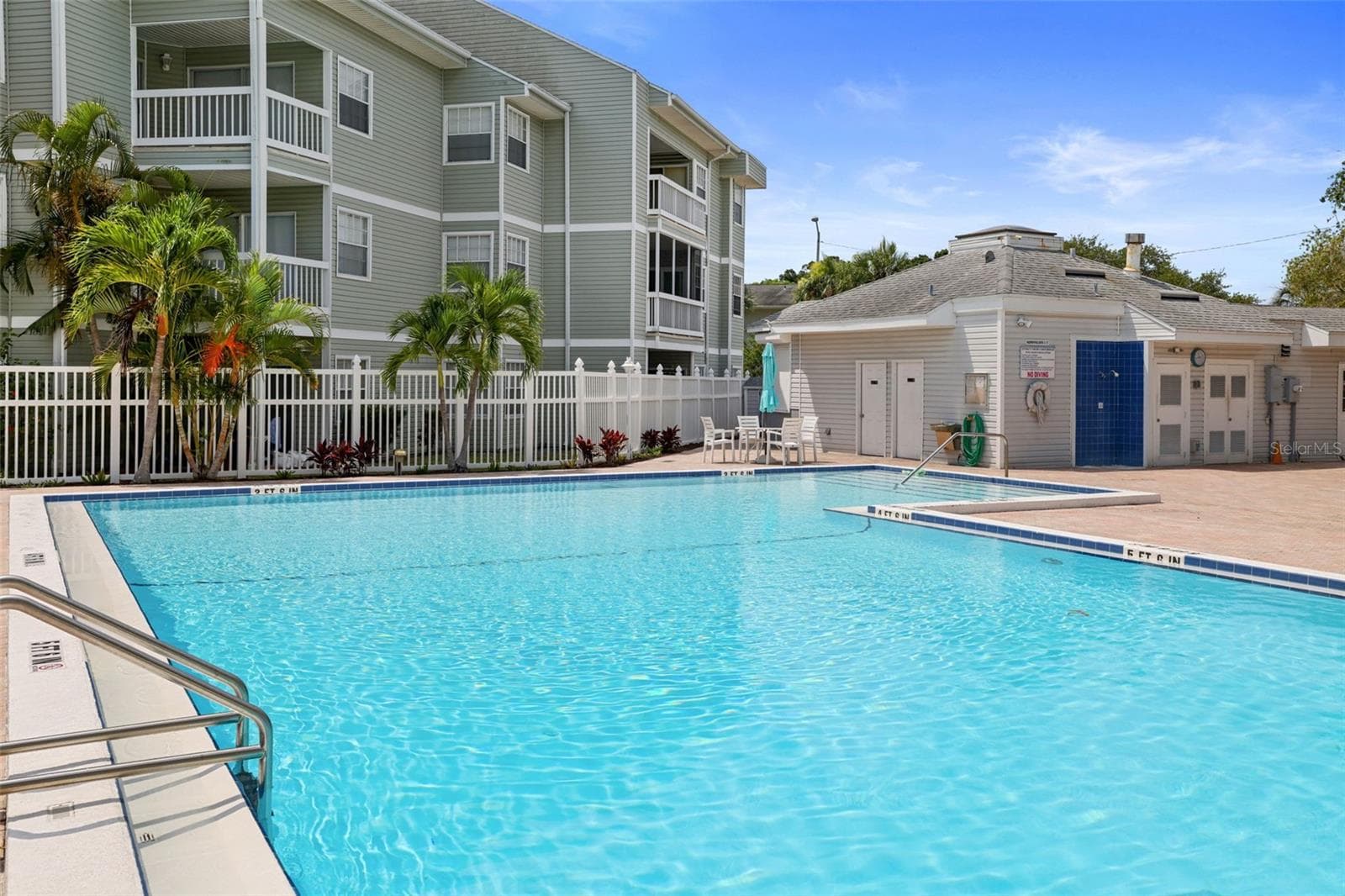Condominium at 6915 STONES THROW CIR N #3104, ST PETERSBURG, photo 21 of 41