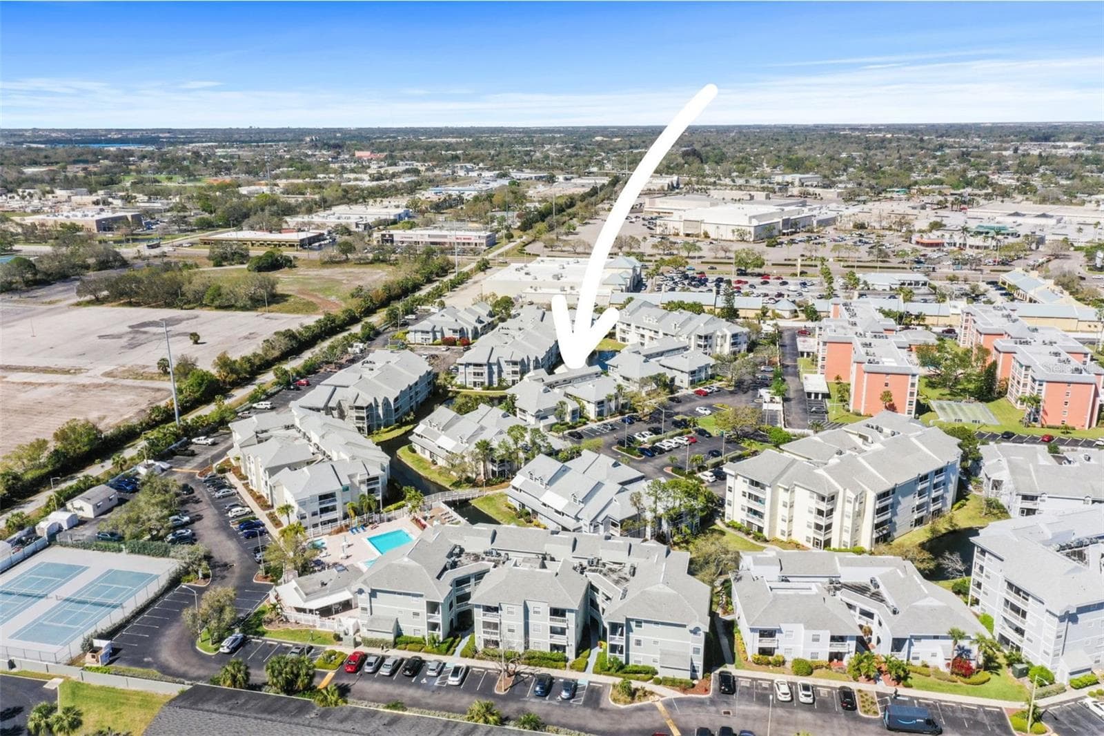 Condominium at 6915 STONES THROW CIR N #3104, ST PETERSBURG, photo 37 of 41