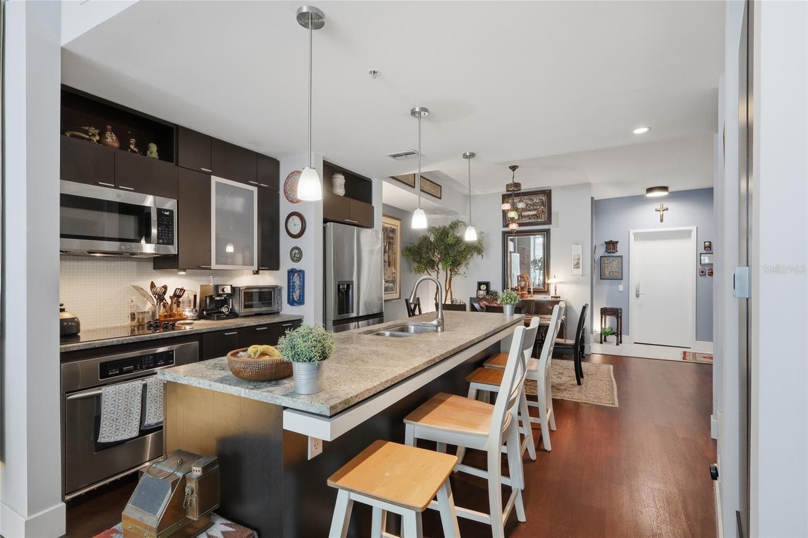 Condominium at 111 N 12TH ST #1521, TAMPA, photo 5 of 47