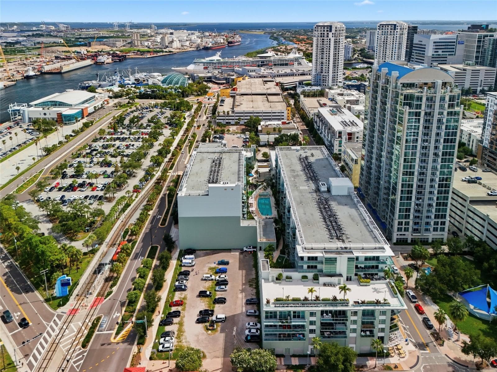 Condominium at 111 N 12TH ST #1521, TAMPA, photo 42 of 47