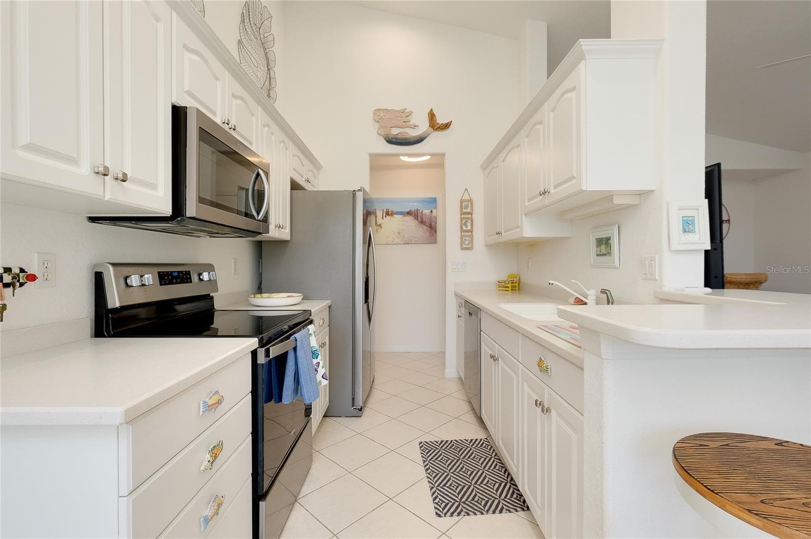 Condominium at 703 CASA DEL LAGO WAY #703, VENICE, photo 12 of 52