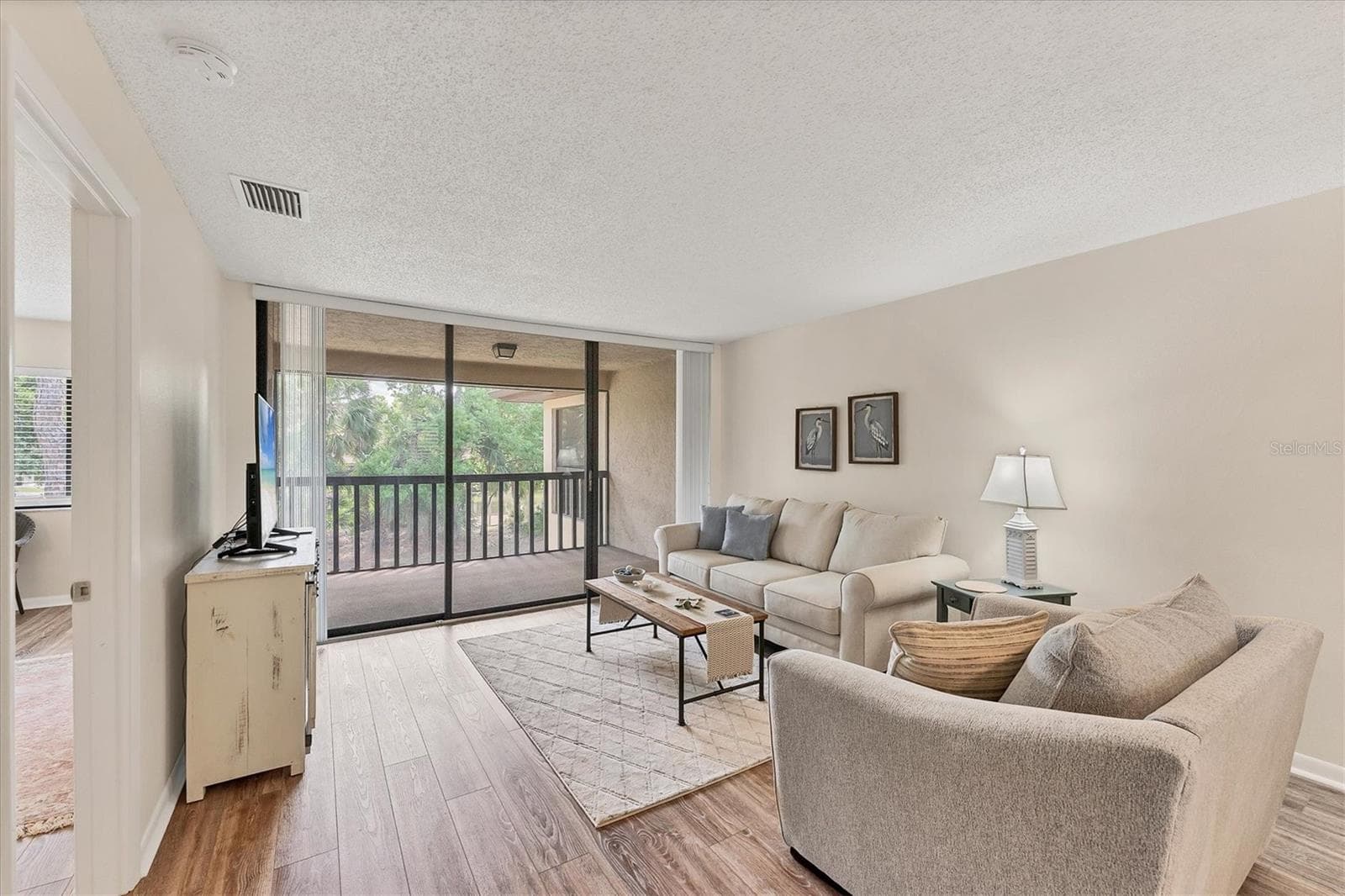 Condominium at 5264 LAKE VILLAGE DR #48, SARASOTA, photo 4 of 44
