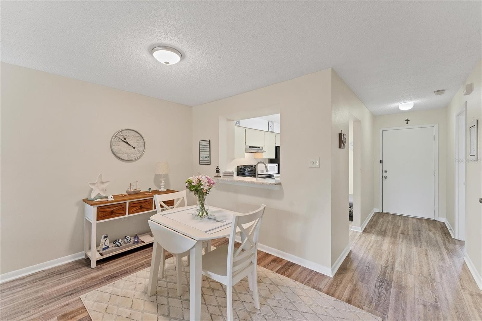Condominium at 5264 LAKE VILLAGE DR #48, SARASOTA, photo 10 of 44
