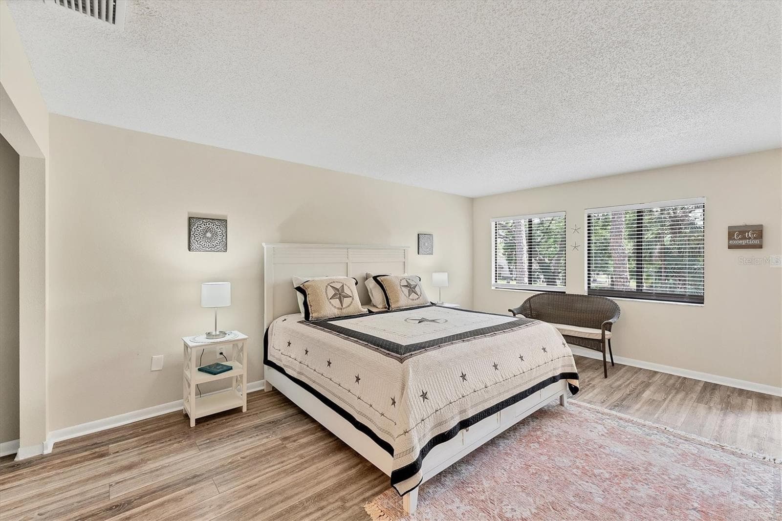 Condominium at 5264 LAKE VILLAGE DR #48, SARASOTA, photo 11 of 44