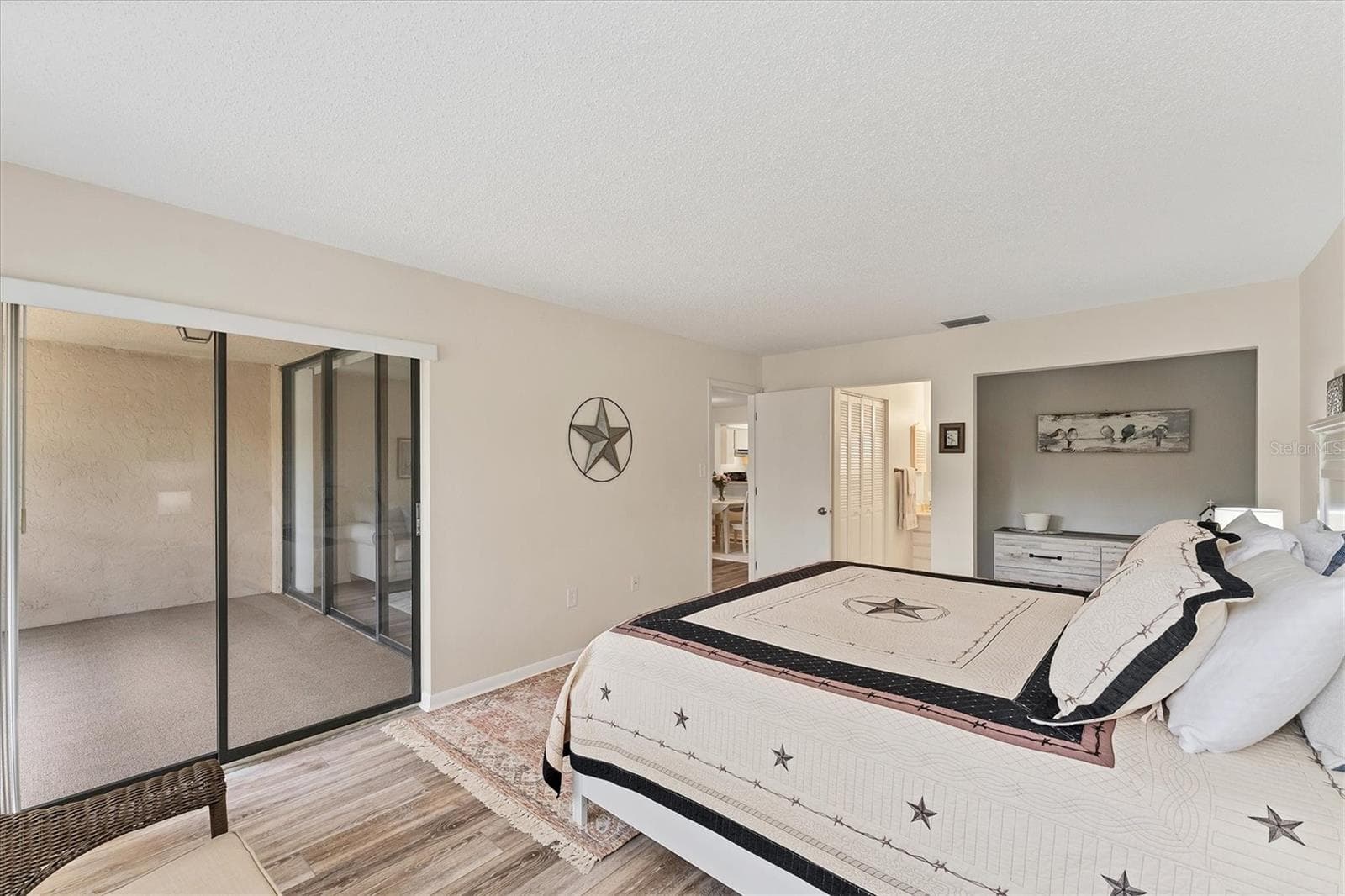 Condominium at 5264 LAKE VILLAGE DR #48, SARASOTA, photo 14 of 44