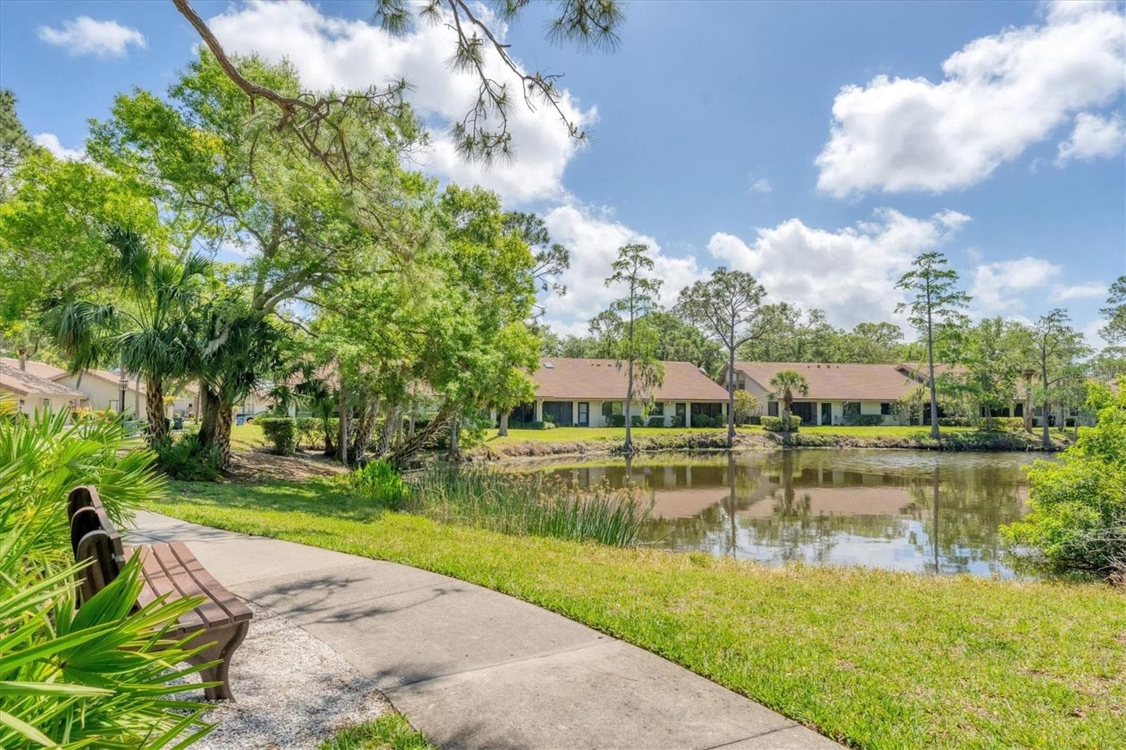 Condominium at 5264 LAKE VILLAGE DR #48, SARASOTA, photo 30 of 44