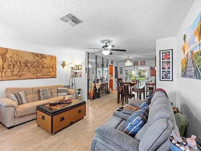 Villa at 11404 STANSBERRY DR, PORT RICHEY, photo 4 of 23