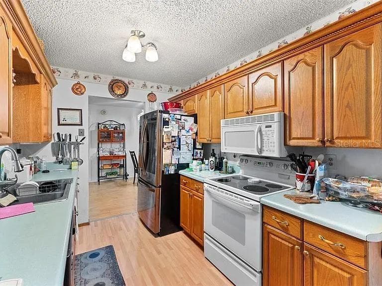 Villa at 11404 STANSBERRY DR, PORT RICHEY, photo 8 of 23