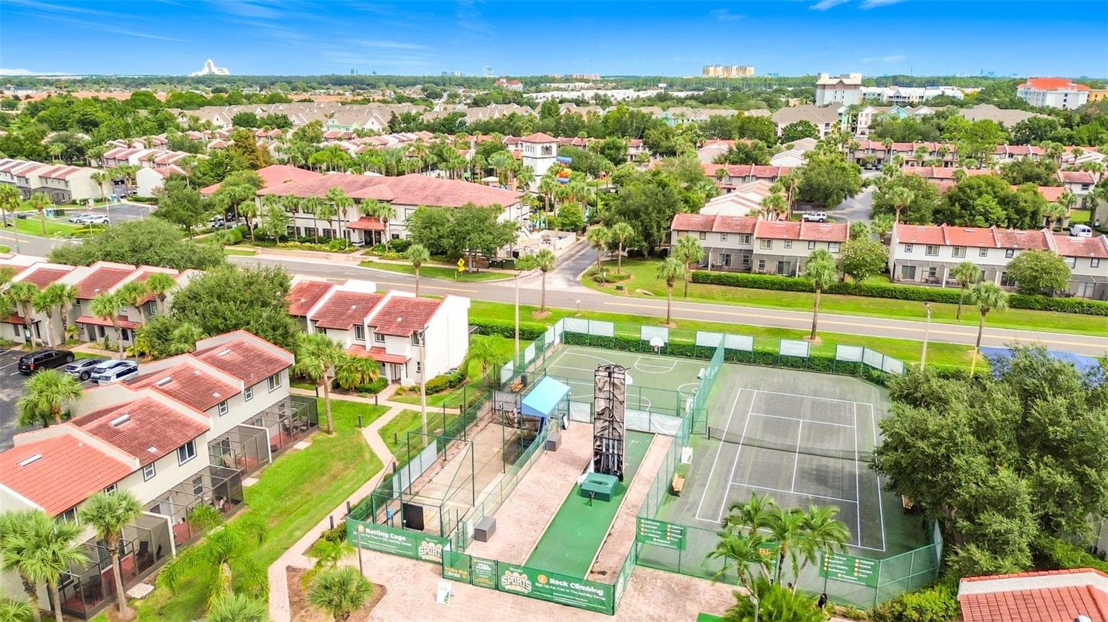 Townhouse at 1007 BASEBALL AND BOARDWALK CT, KISSIMMEE, photo 51 of 57