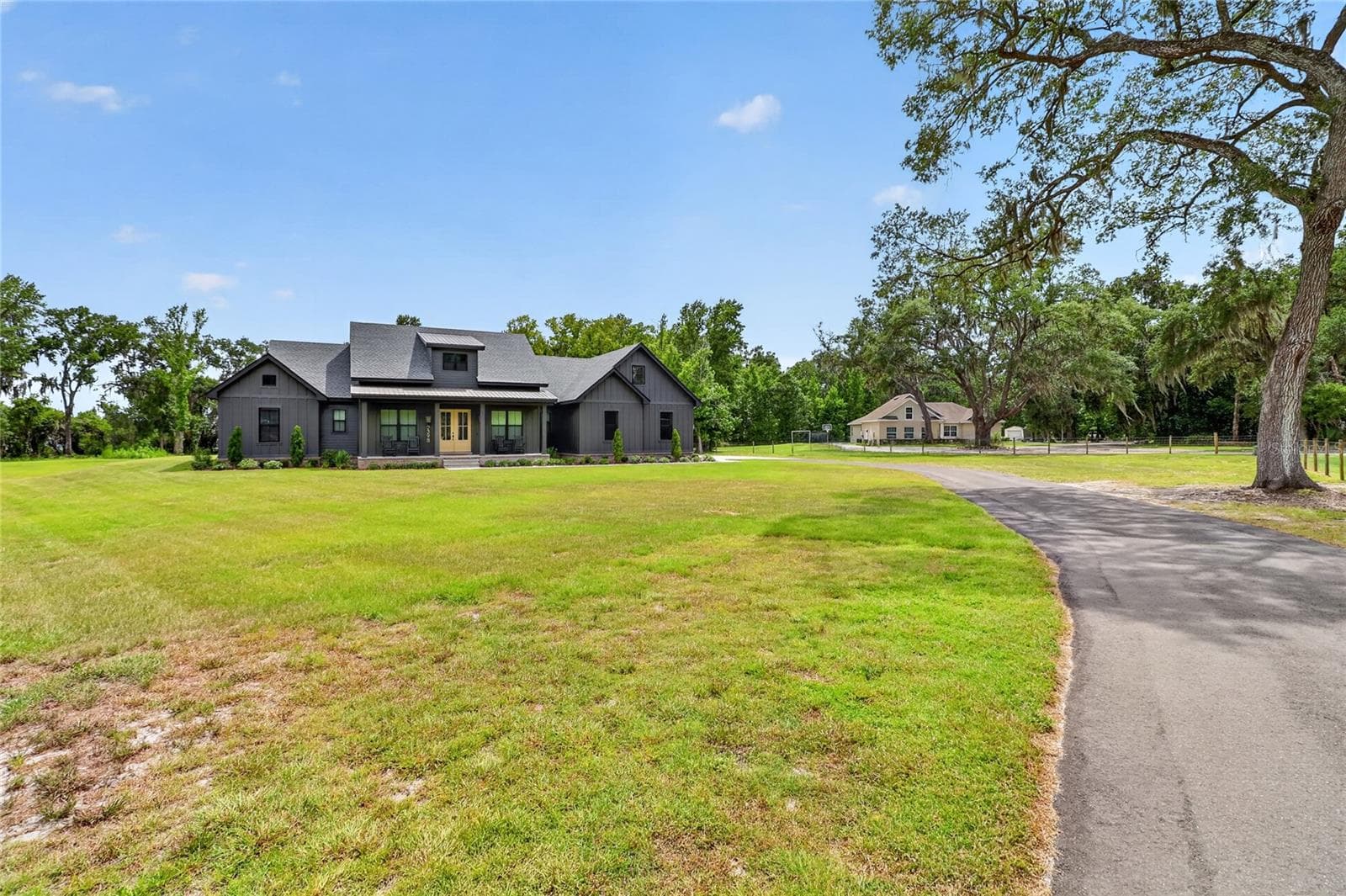 Single Family Residence at 2398 GEORGE WHEELER RD, LAKELAND, photo 4 of 88