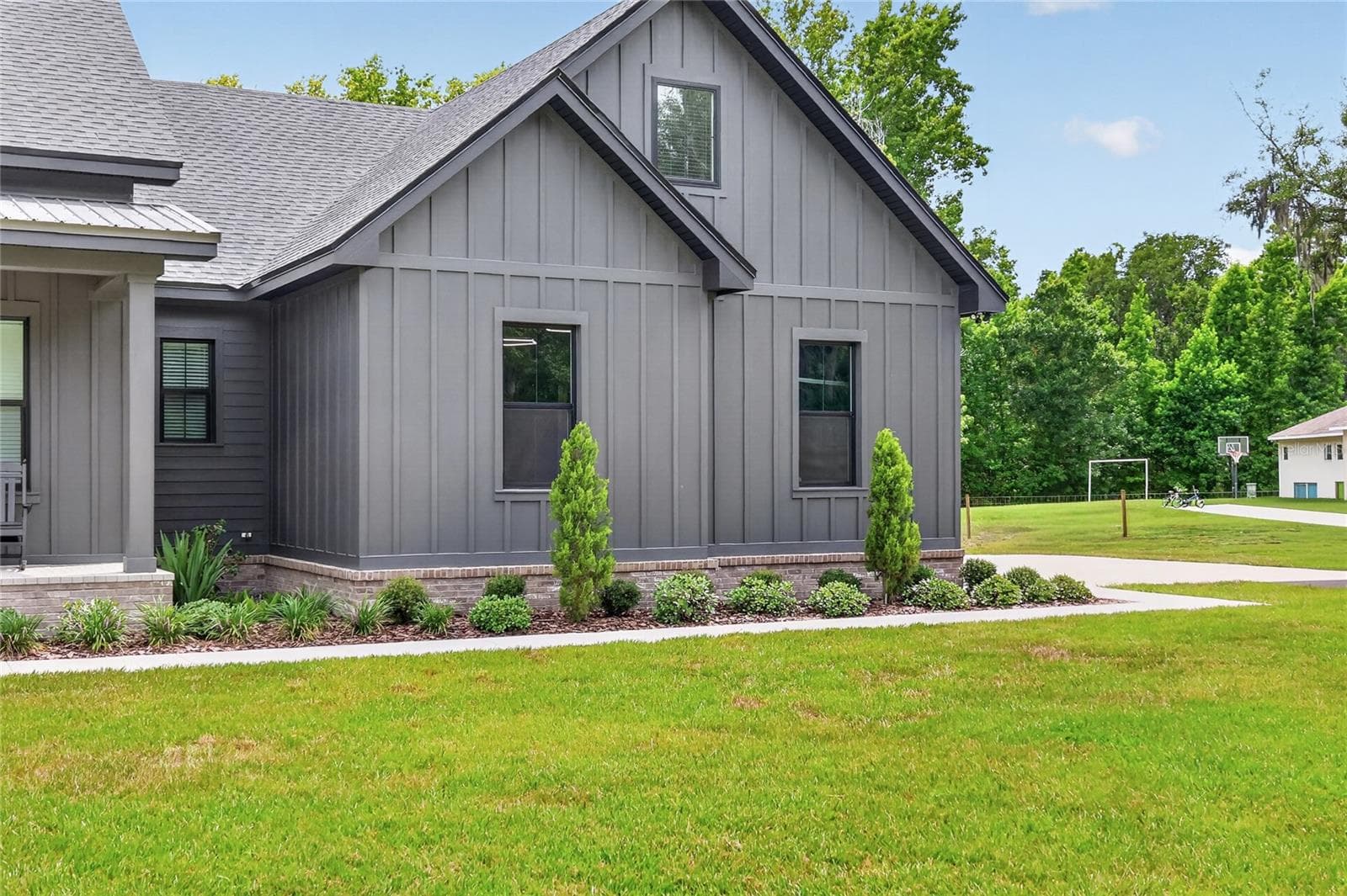Single Family Residence at 2398 GEORGE WHEELER RD, LAKELAND, photo 10 of 88