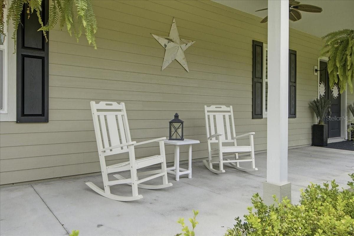 Front Open Porch - 1500 SPRING GARDEN RANCH RD, DE LEON SPRINGS