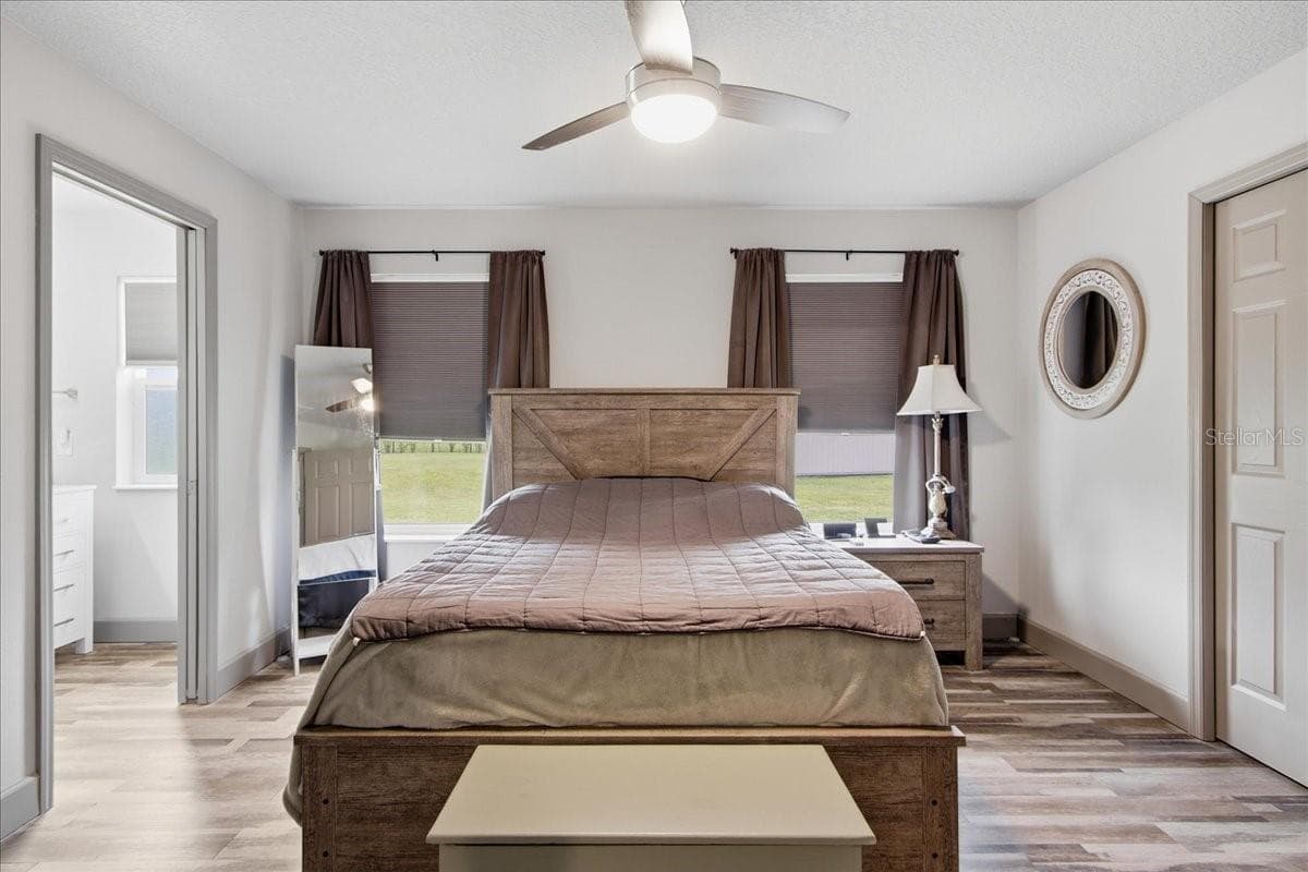 Guest House - Primary Bedroom w/En Suite - 1500 SPRING GARDEN RANCH RD, DE LEON SPRINGS