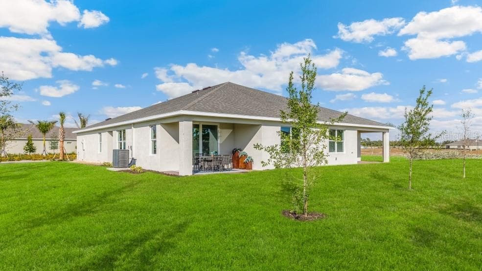 MODEL HOME - 9563 SUNBEAM CIR, PUNTA GORDA