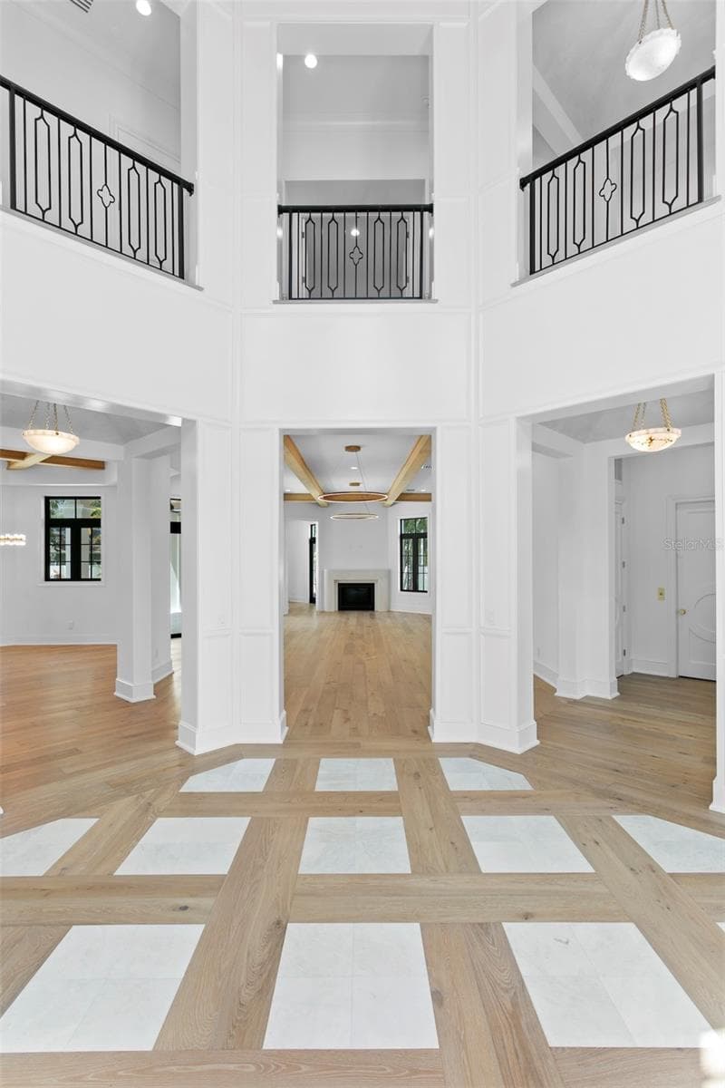 Single Family Residence at 3907 BAYSHORE BLVD, TAMPA, photo 3 of 98