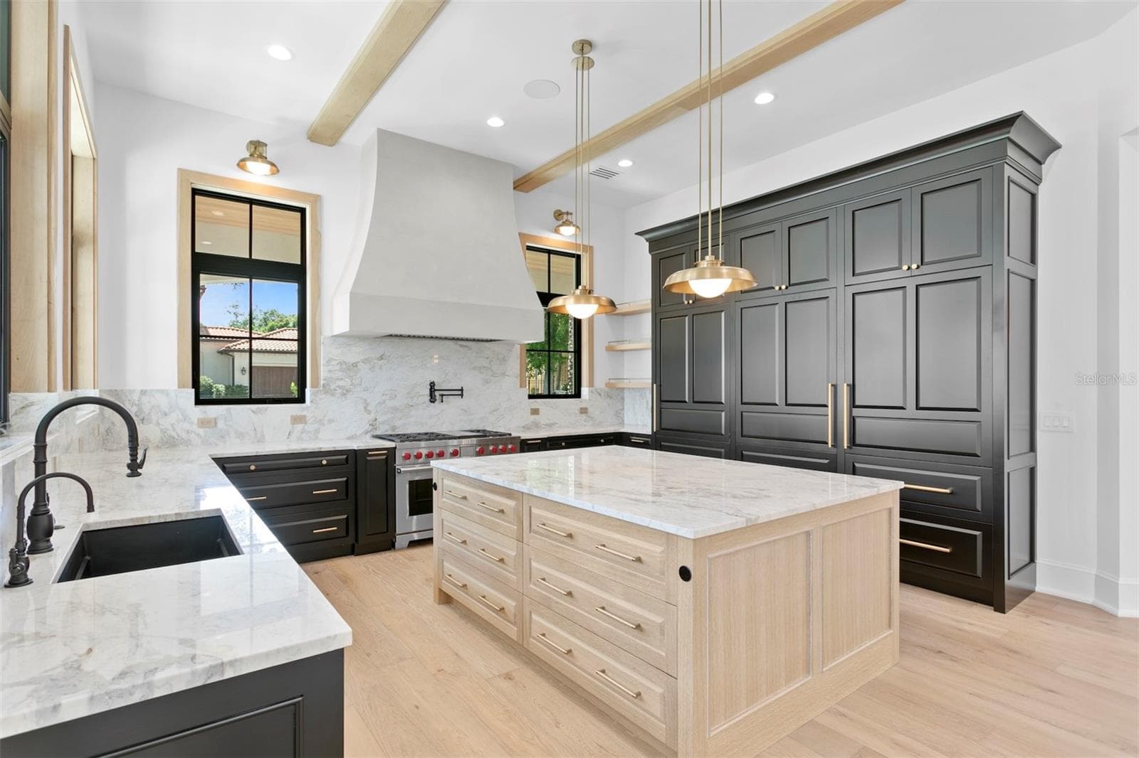 Single Family Residence at 3907 BAYSHORE BLVD, TAMPA, photo 25 of 98