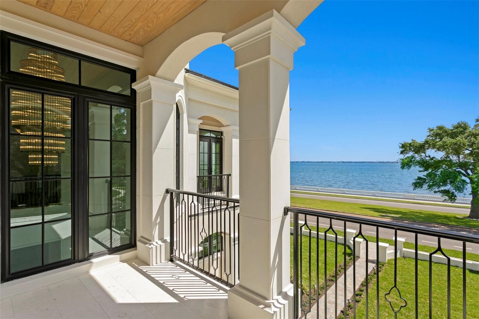 Single Family Residence at 3907 BAYSHORE BLVD, TAMPA, photo 62 of 98