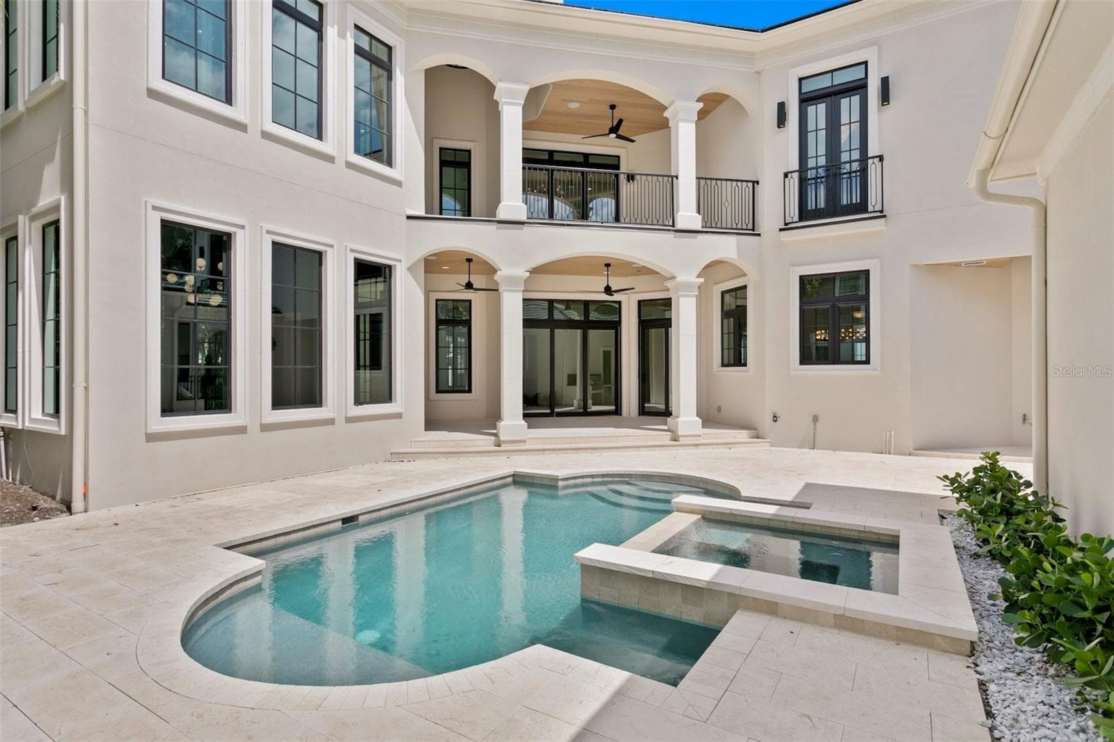 Single Family Residence at 3907 BAYSHORE BLVD, TAMPA, photo 85 of 98