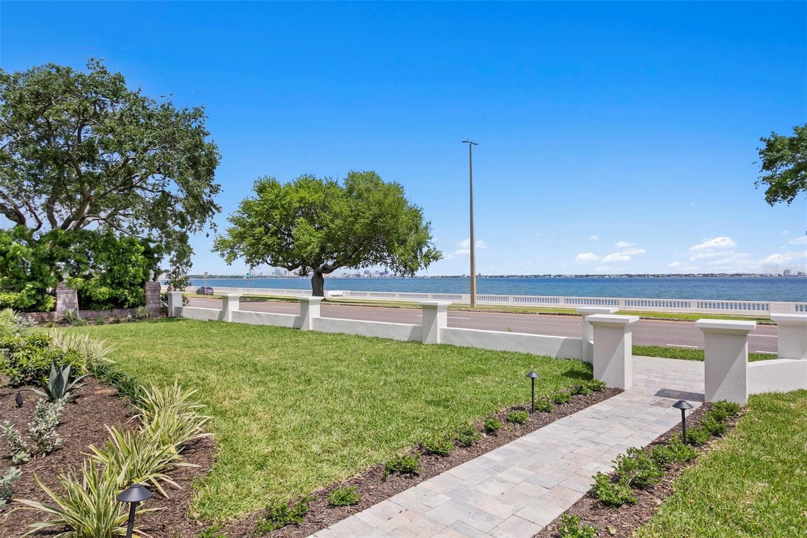 Single Family Residence at 3907 BAYSHORE BLVD, TAMPA, photo 98 of 98