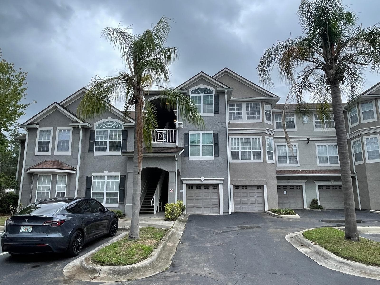 3379 S KIRKMAN RD #1032
