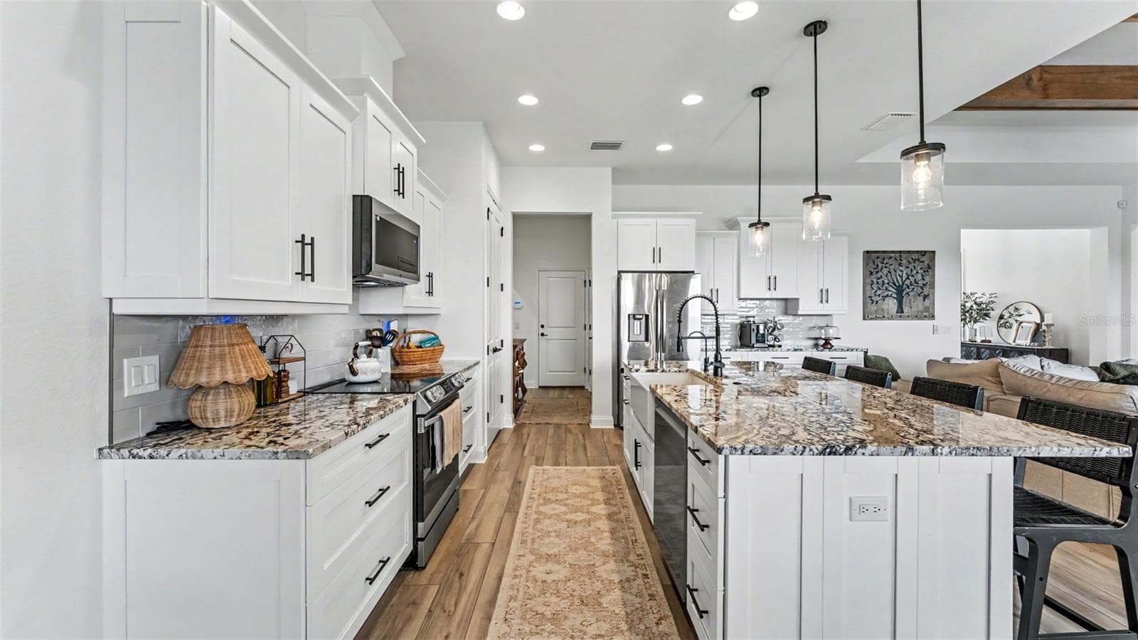 Kitchen - 7034 BENTRIDGE DR, LAKELAND